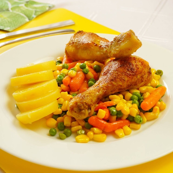 Pečené kuřecí paličky s jarní zeleninkou na másle 